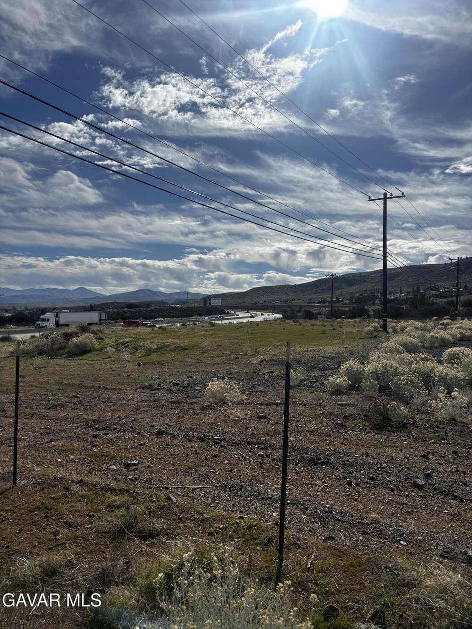 Land for Sale in Palmdale, California