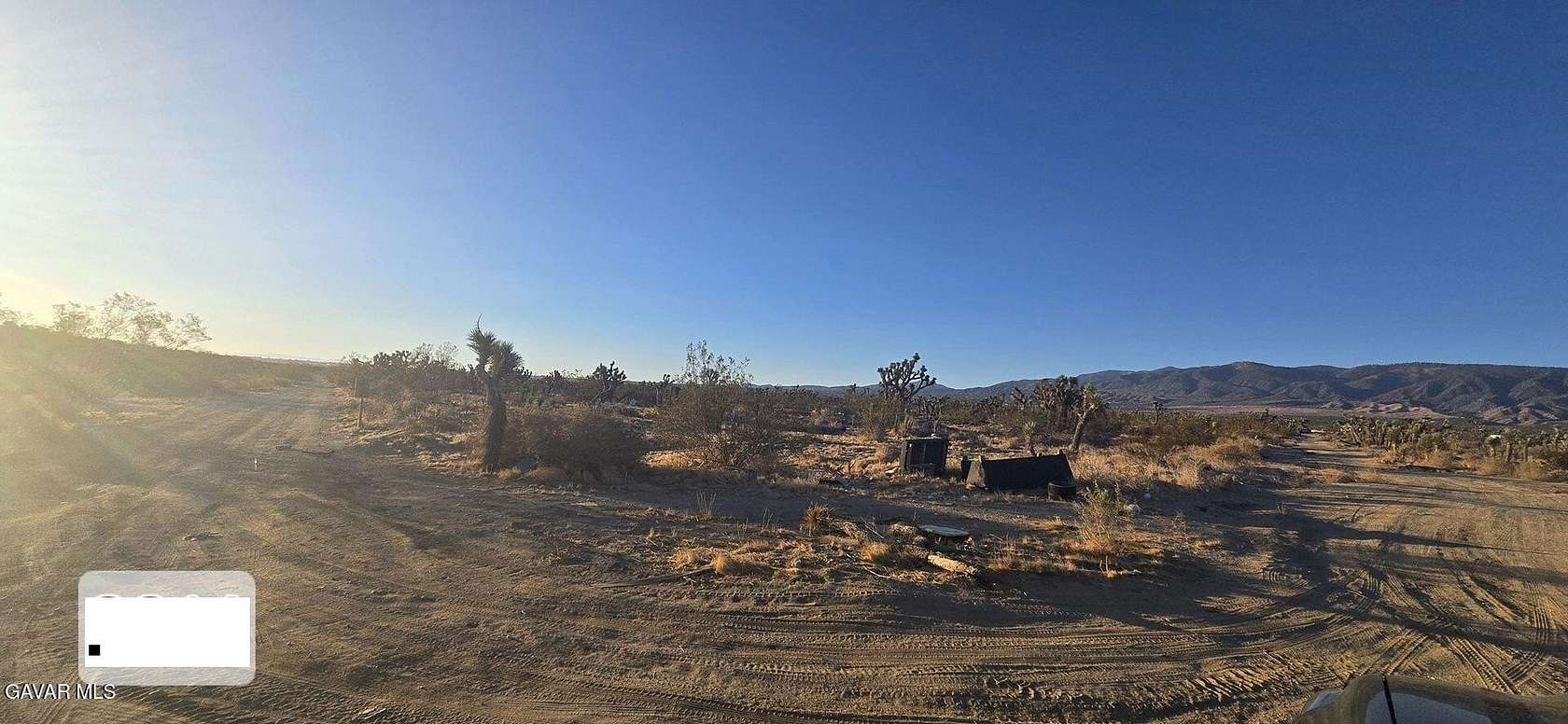 10 Acres of Residential Land for Sale in Llano, California
