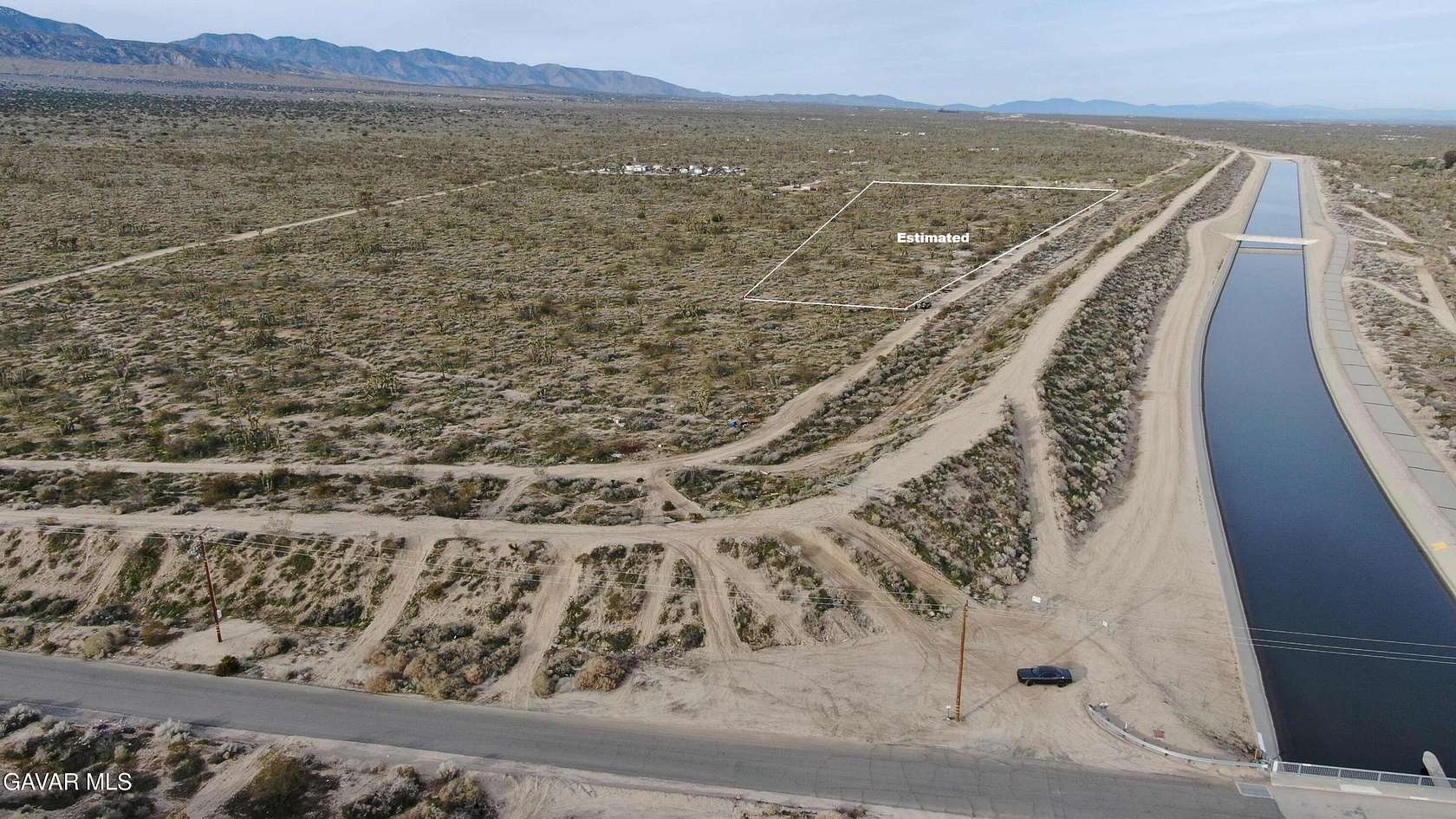 10 Acres of Residential Land for Sale in Llano, California
