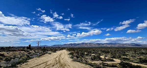 10 Acres of Residential Land for Sale in Llano, California