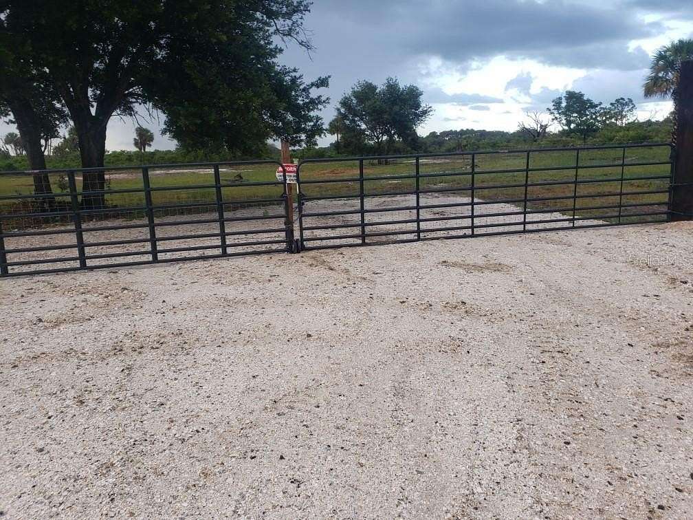 3 Acres of Residential Land for Sale in Okeechobee, Florida