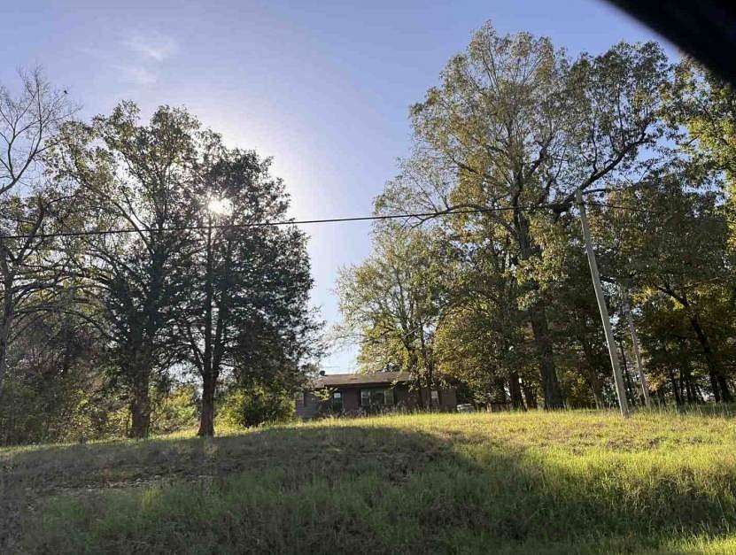 4 Acres of Residential Land with Home for Auction in Pocahontas, Arkansas