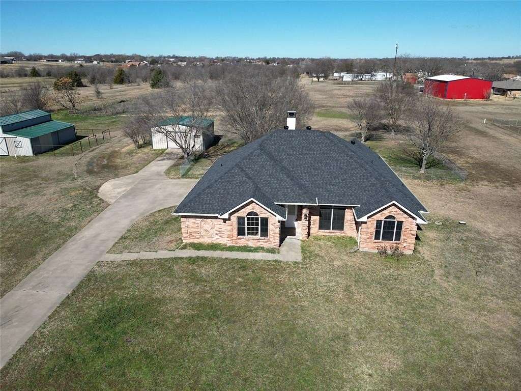 6 Acres of Land with Home for Sale in Sherman, Texas