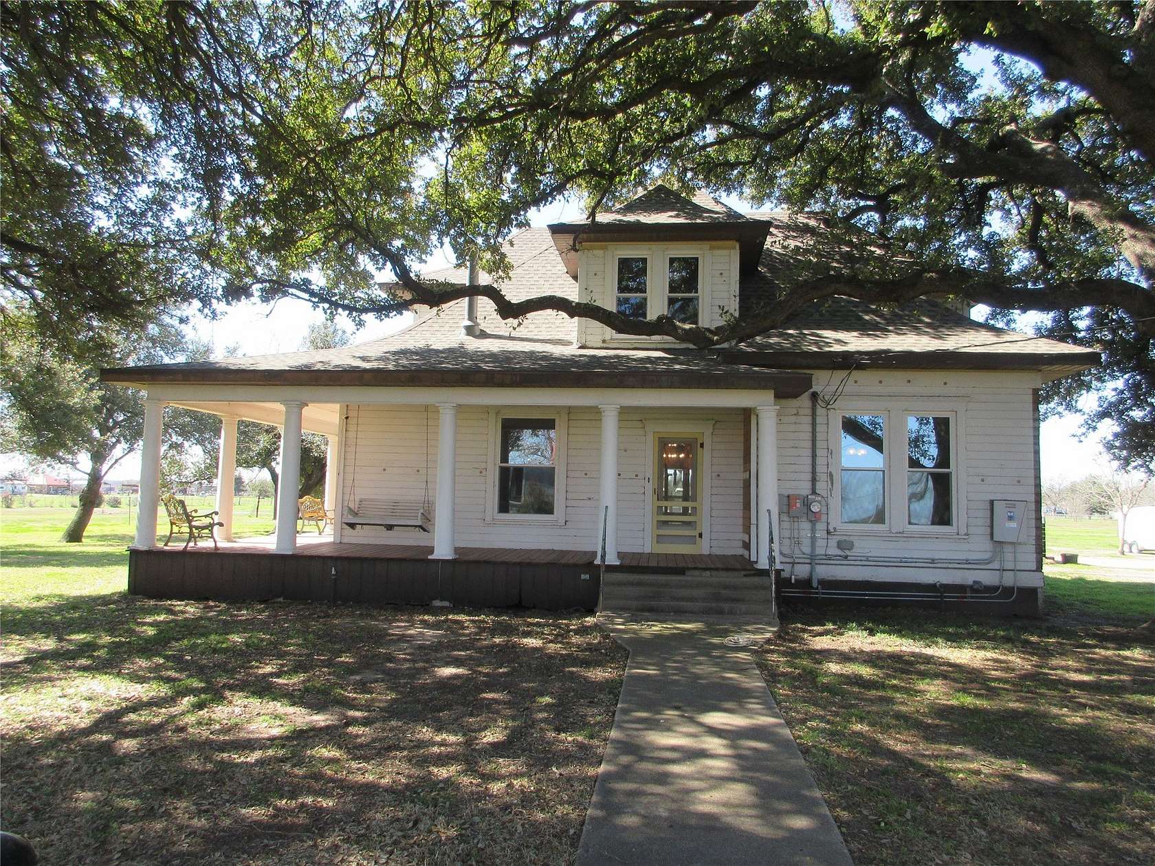 8 Acres of Land with Home for Sale in Rosebud, Texas