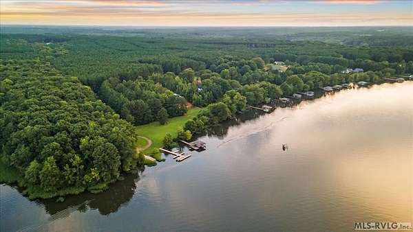 13.8 Acres of Land for Sale in Boydton, Virginia