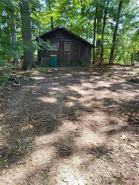 3.1 Acres of Residential Land for Sale in O'Hara Township, Pennsylvania