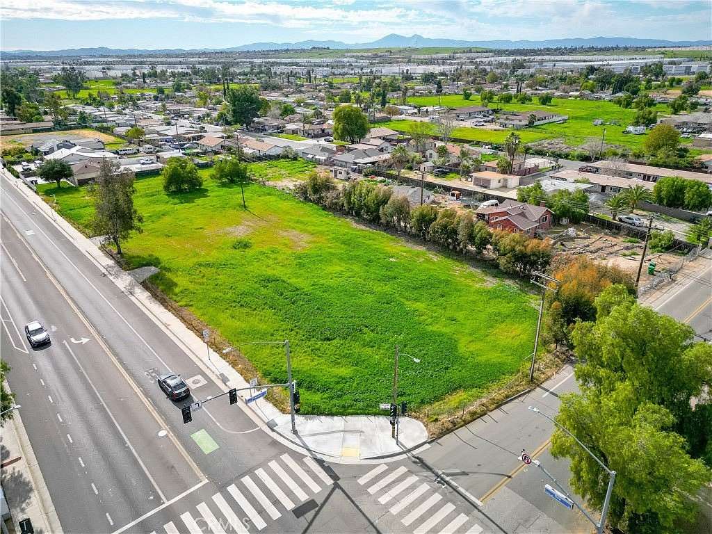 1.34 Acres of Mixed-Use Land for Sale in Moreno Valley, California