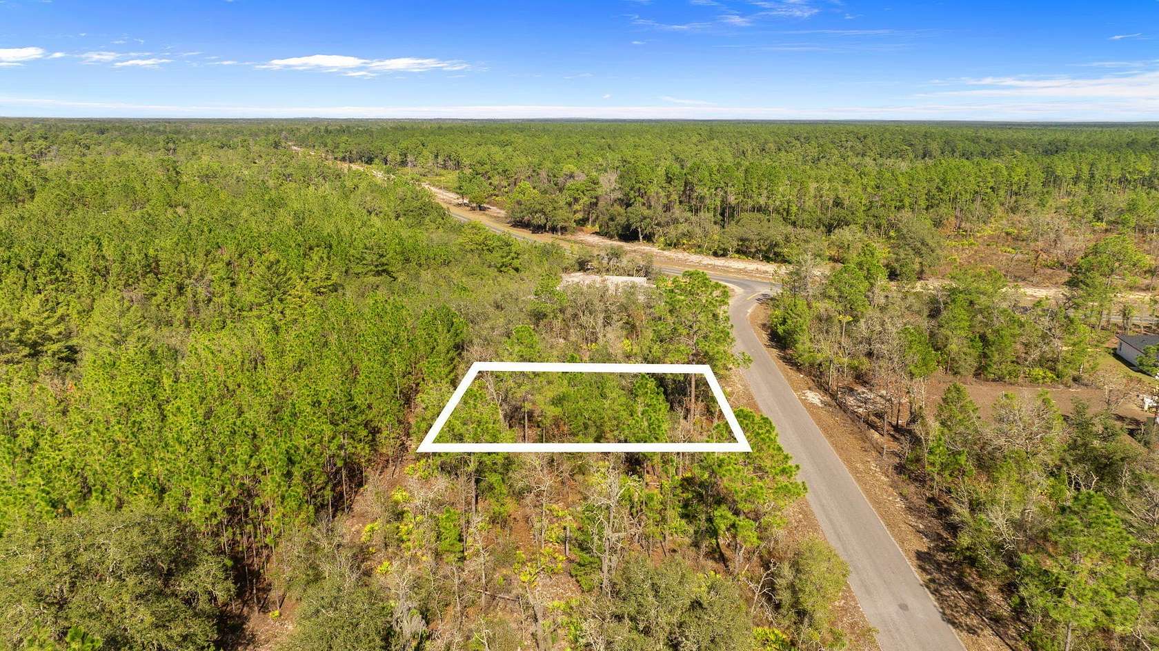 0.24 Acres of Residential Land for Sale in Ocklawaha, Florida