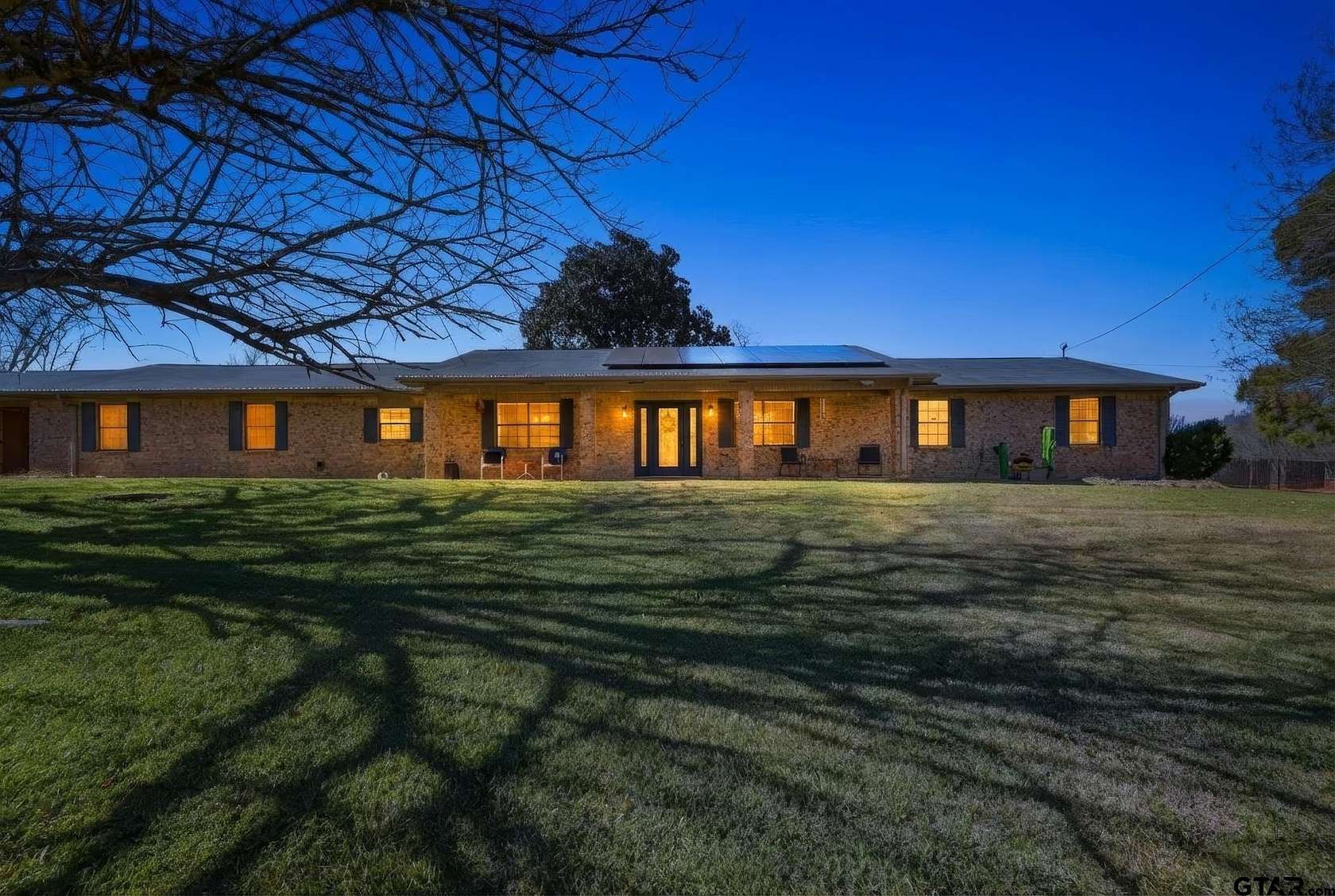 13 Acres of Land with Home for Sale in Palestine, Texas