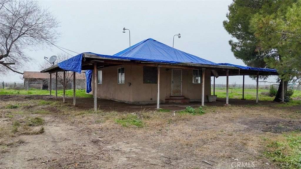 20 Acres of Agricultural Land with Home for Sale in Allensworth, California