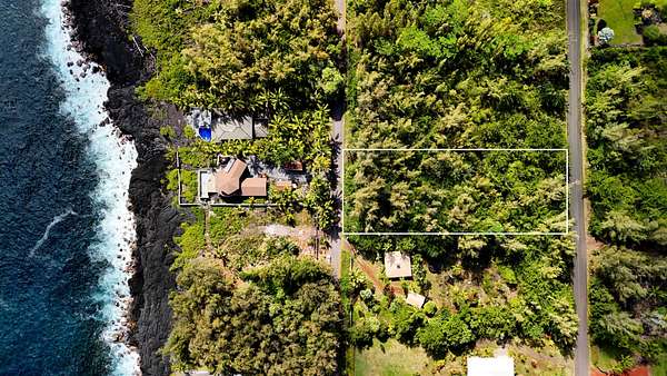 0.95 Acres of Residential Land for Sale in Keaau, Hawaii
