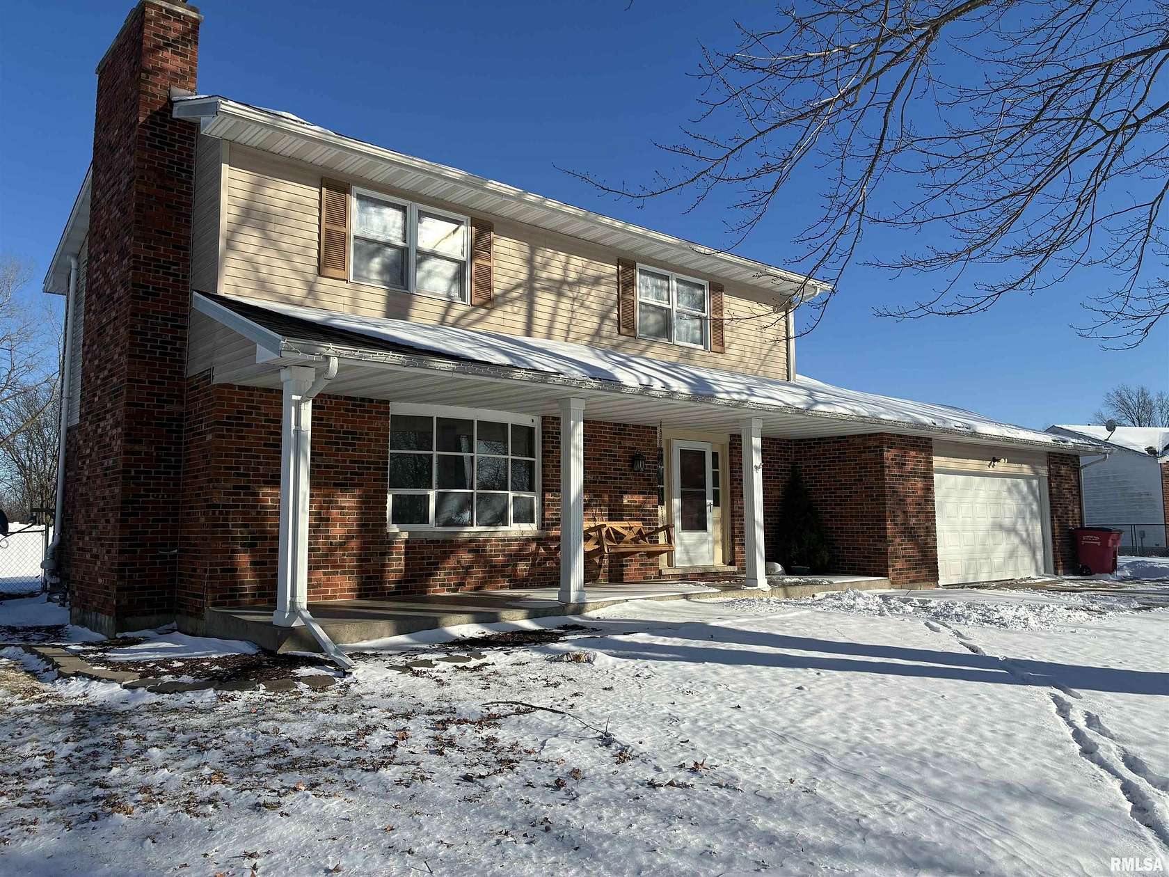 2.5 Acres of Residential Land with Home for Sale in Quincy, Illinois