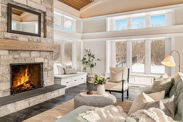 4.68 Acres of Residential Land with Home for Sale in Milwaukee, Wisconsin