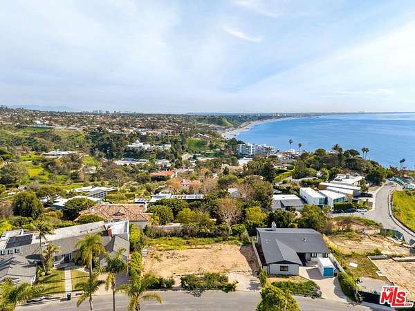 0.24 Acres of Land for Sale in Pacific Palisades, California
