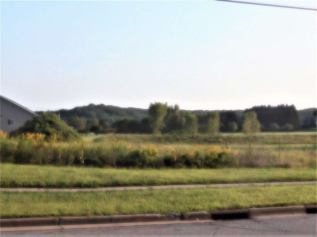 0.2 Acres of Land for Sale in Eau Claire, Wisconsin
