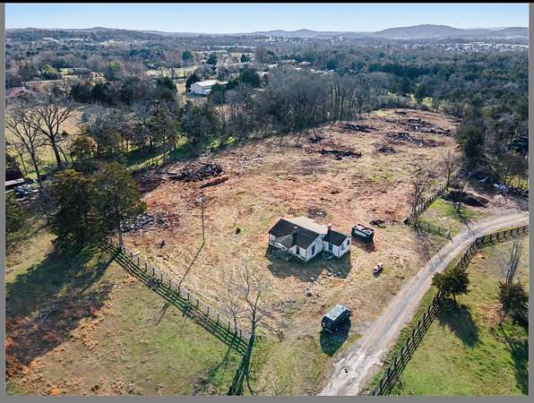 3 Acres of Residential Land for Sale in Franklin, Tennessee