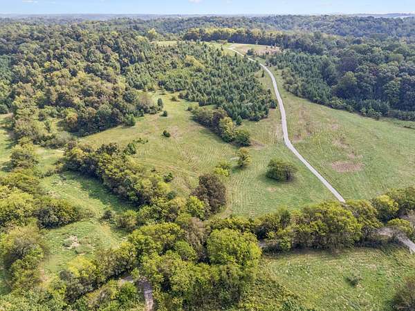 9 Acres of Land for Sale in Goodspring, Tennessee