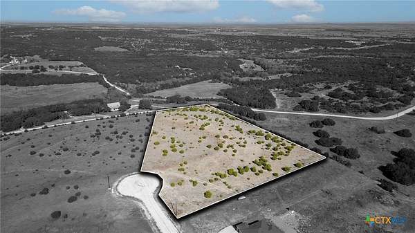 6 Acres of Residential Land for Sale in Lampasas, Texas