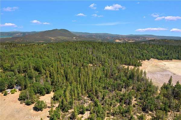 161 Acres of Agricultural Land for Sale in Loch Lomond, California
