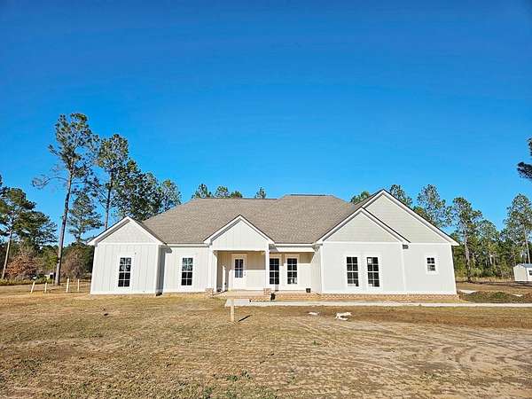 1.5 Acres of Residential Land with Home for Sale in Leesburg, Georgia