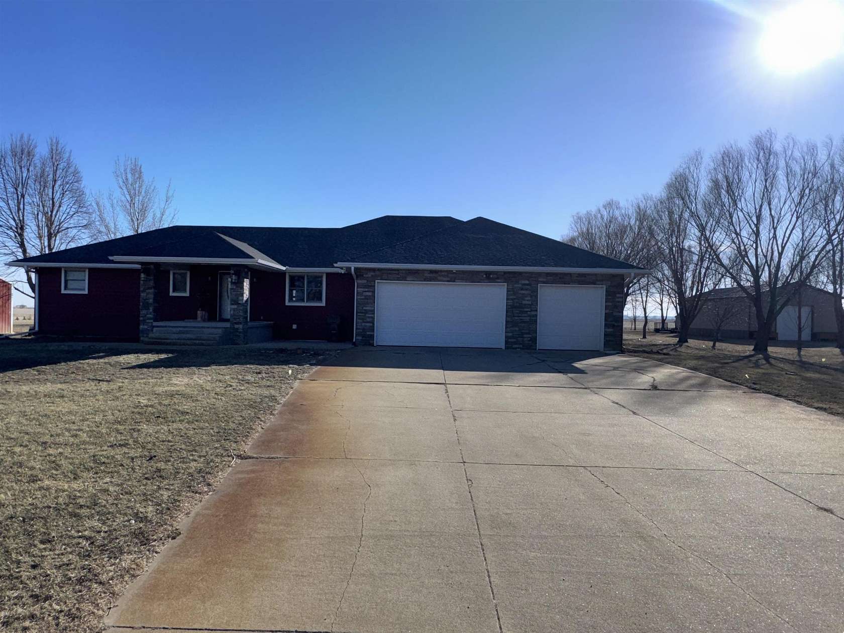 2.2 Acres of Residential Land with Home for Sale in Sergeant Bluff, Iowa