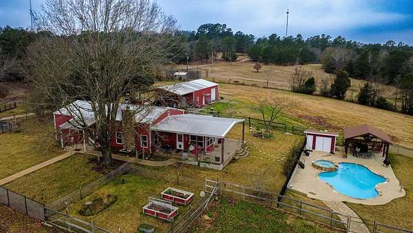 35.5 Acres of Land with Home for Sale in Palestine, Texas