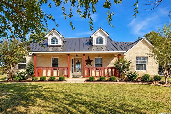 10.5 Acres of Land with Home for Sale in Moore, Texas