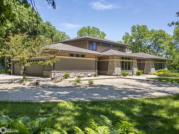 32 Acres of Recreational Land with Home for Sale in Nora Springs, Iowa