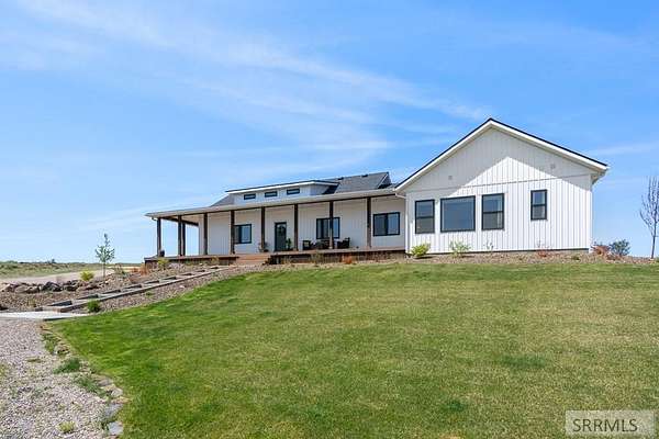 5.67 Acres of Residential Land with Home for Sale in Menan, Idaho