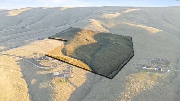 35 Acres of Agricultural & Residential Land for Sale in Prosser, Washington