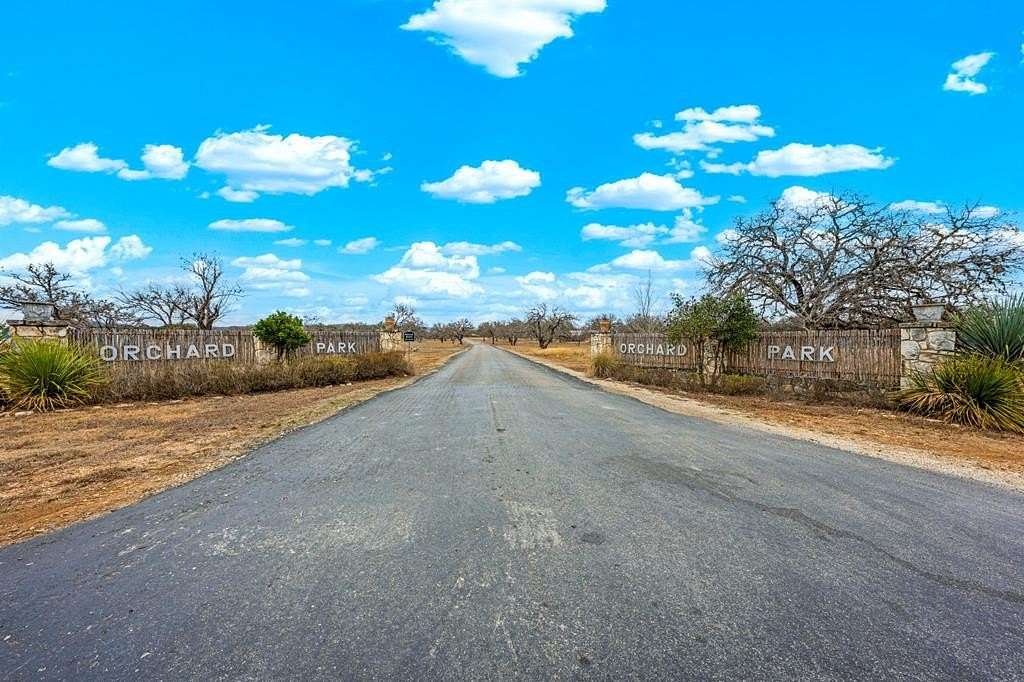 3 Acres of Residential Land for Sale in Medina, Texas