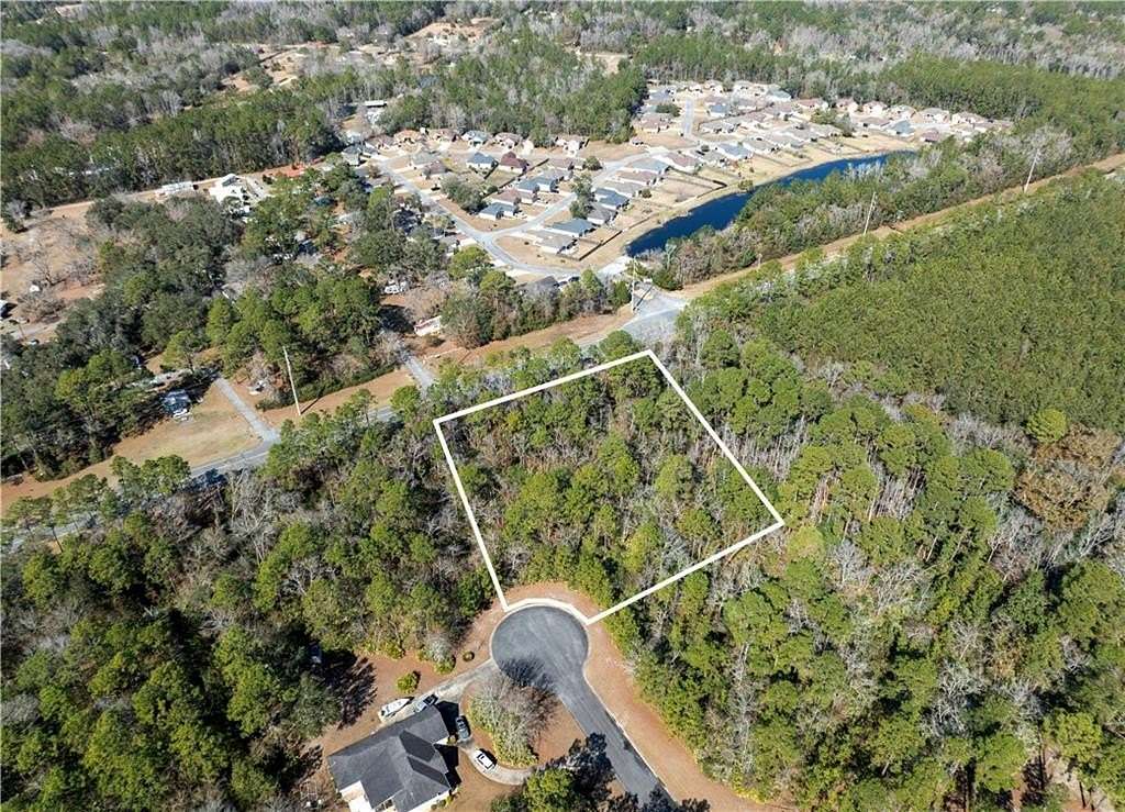 1.5 Acres of Residential Land for Sale in Brunswick, Georgia
