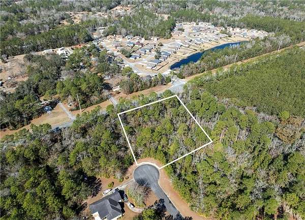 1.5 Acres of Residential Land for Sale in Brunswick, Georgia