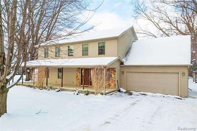 2.2 Acres of Residential Land with Home for Sale in Monroe, Michigan