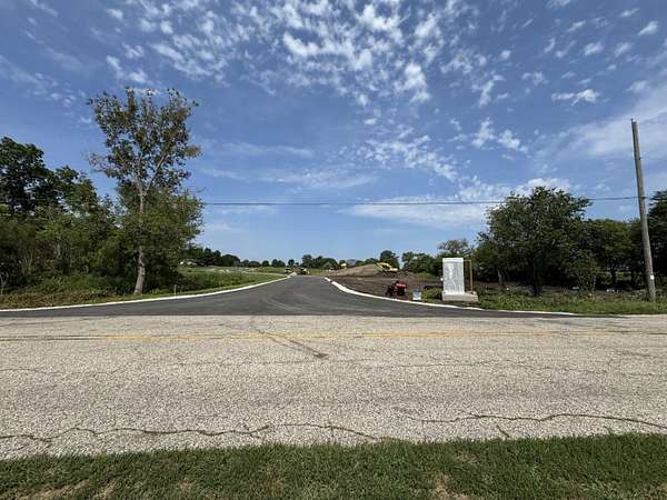 1.27 Acres of Residential Land for Sale in Big Bend, Wisconsin