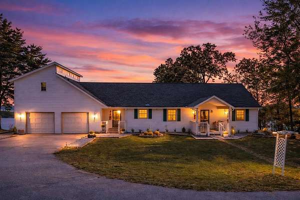 3.52 Acres of Residential Land with Home for Sale in Wyandotte, Oklahoma