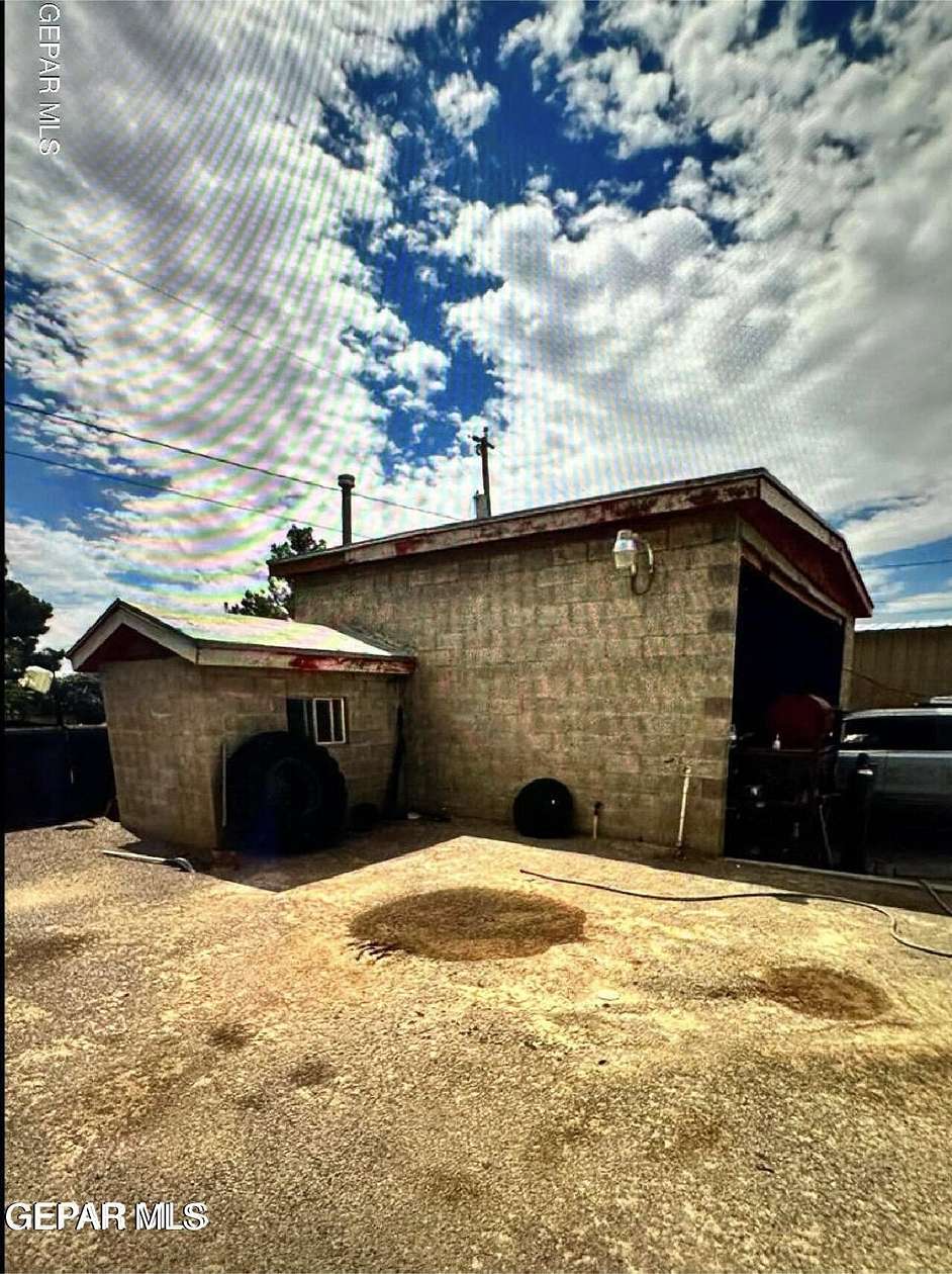 0.25 Acres of Commercial Land for Sale in El Paso, Texas