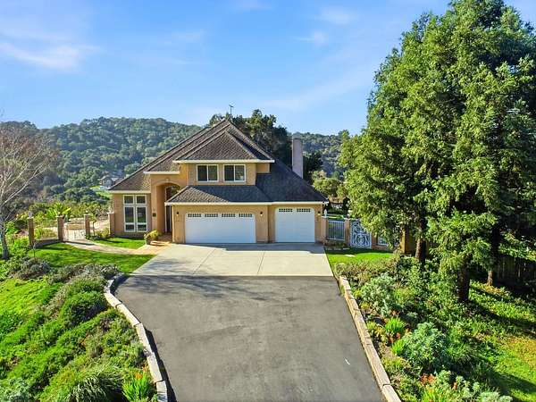 5.46 Acres of Land with Home for Sale in Aromas, California