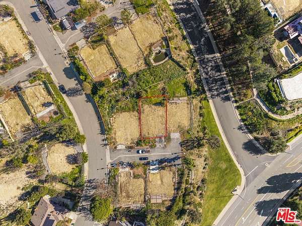 0.2 Acres of Residential Land for Sale in Pacific Palisades, California