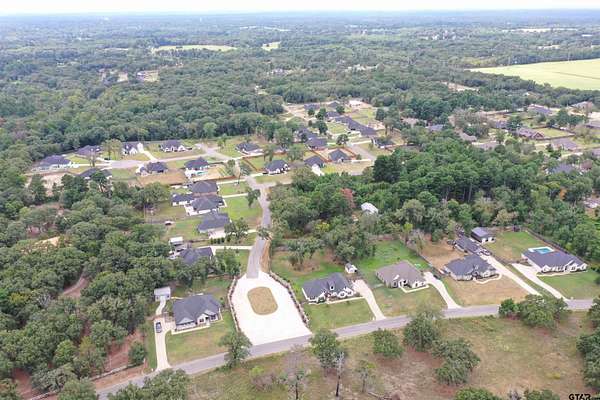 0.57 Acres of Residential Land for Sale in Mineola, Texas