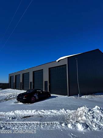 10 Acres of Recreational Land with Home for Sale in Brumley, Missouri