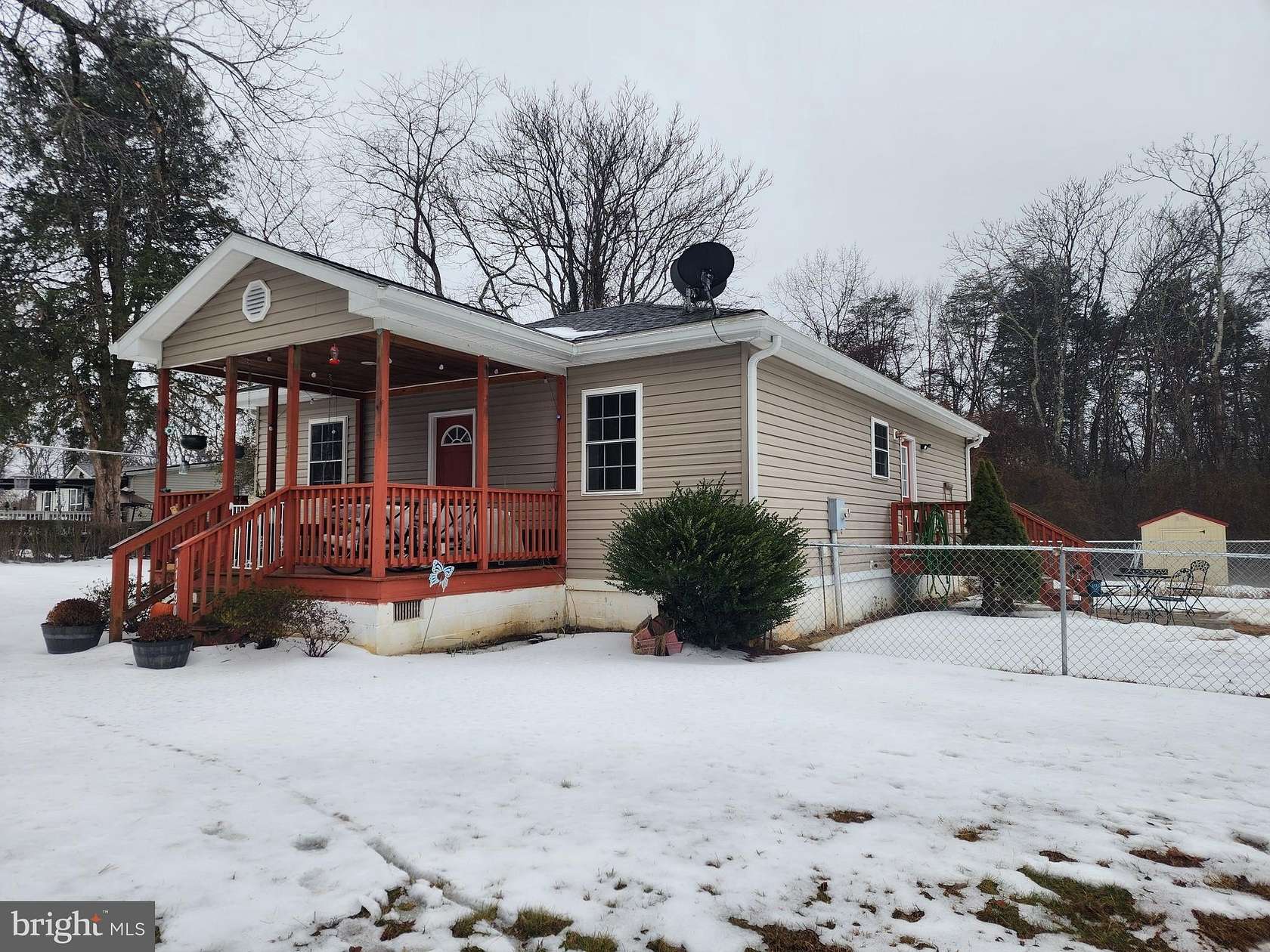 2.5 Acres of Land with Home for Sale in Gordonsville, Virginia