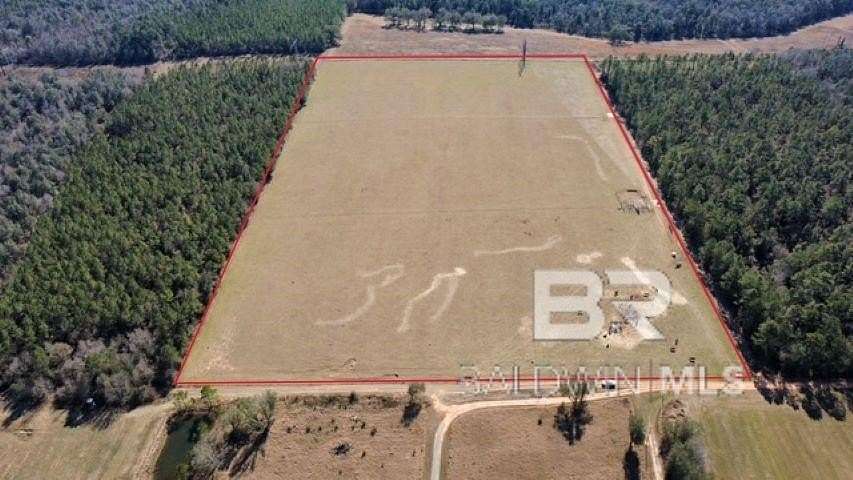 25 Acres of Agricultural Land for Sale in Robertsdale, Alabama