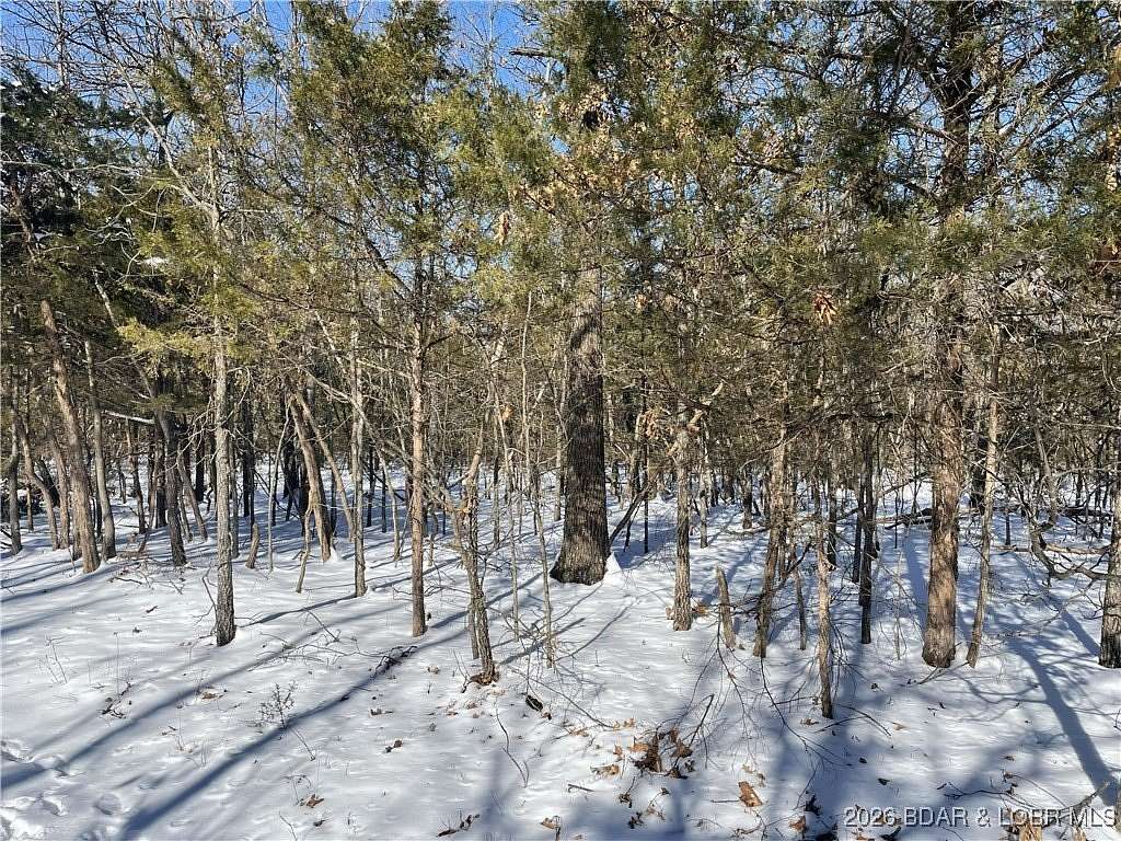 10 Acres of Recreational Land for Sale in Stover, Missouri