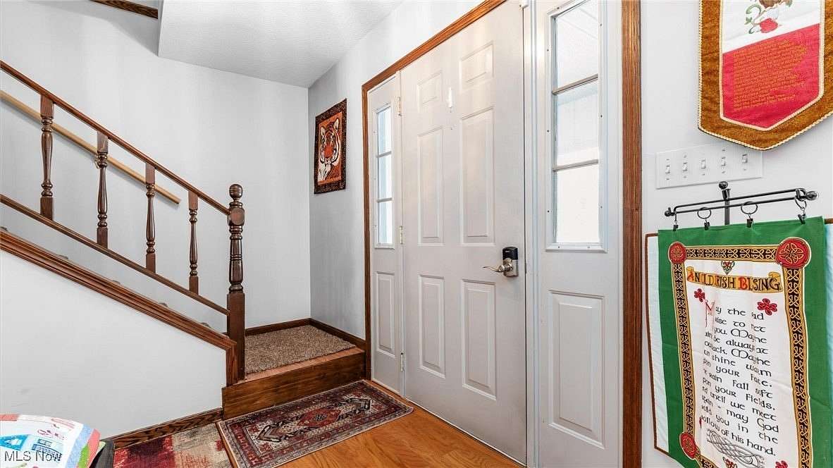 2 Acres of Residential Land with Home for Sale in Zanesville, Ohio