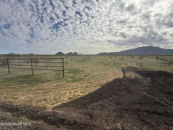5 Acres of Land for Sale in Aguila, Arizona