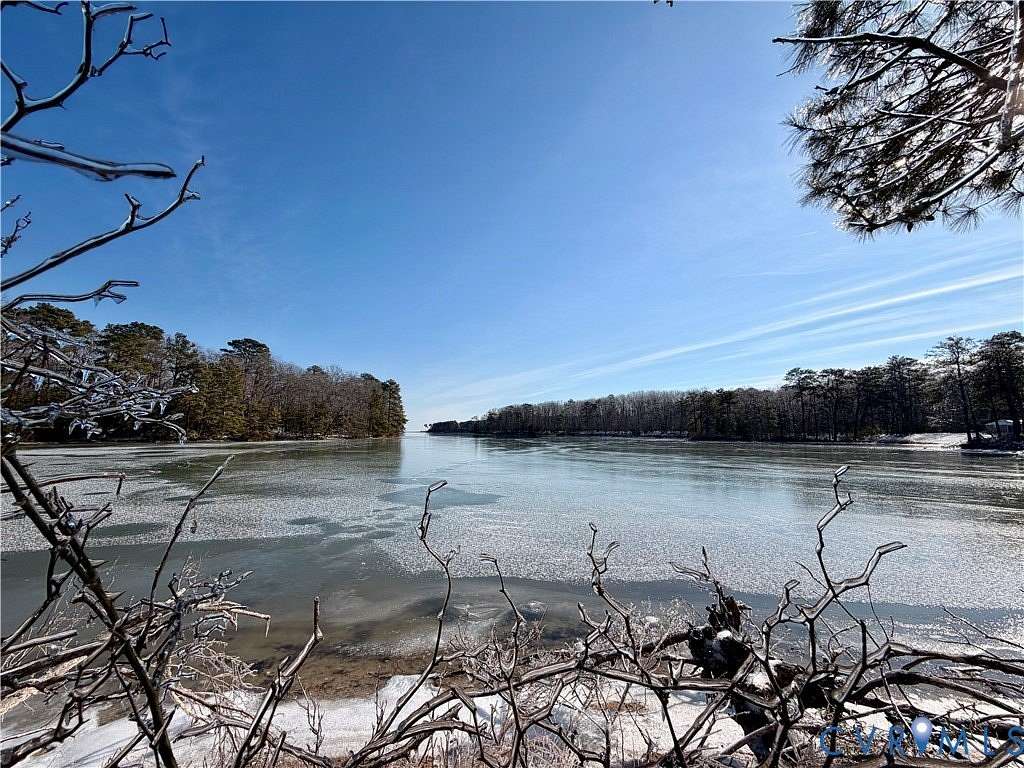 1 Acre of Residential Land for Sale in Reedville, Virginia