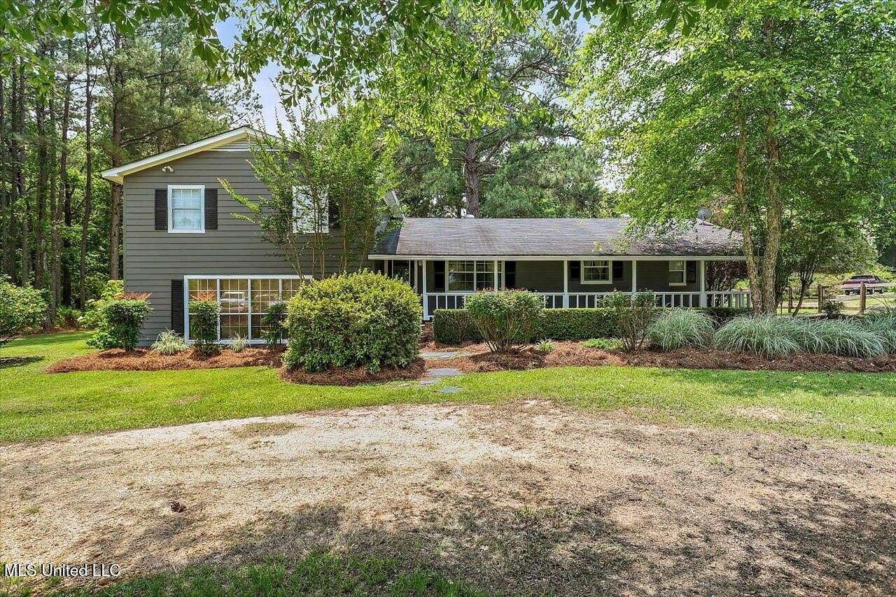 2 Acres of Land with Home for Sale in Mendenhall, Mississippi