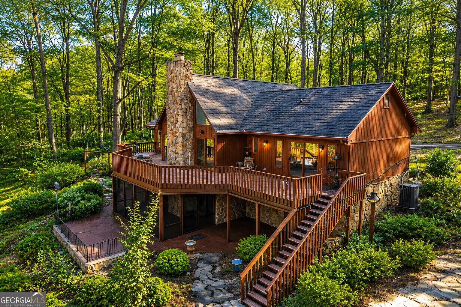 1.89 Acres of Land with Home for Sale in Hartwell, Georgia