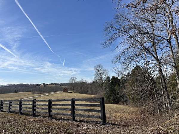 2.84 Acres of Land for Sale in McKee, Kentucky